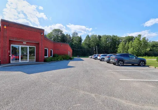 Propriété commerciale à vendre - 1579 Boul. Louis-Fréchette, Nicolet, J3T 2A5