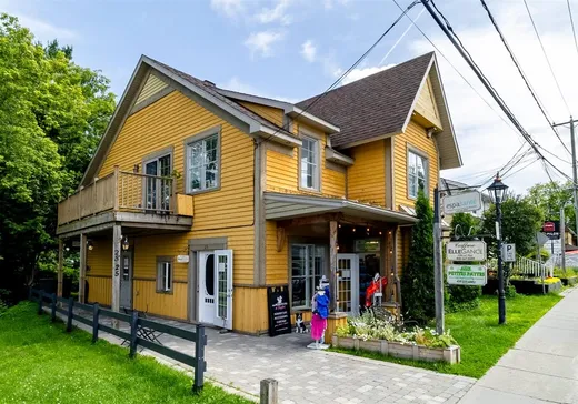 Propriété commerciale à vendre - 23A Av. de l'Église, Saint-Sauveur, J0R1R0