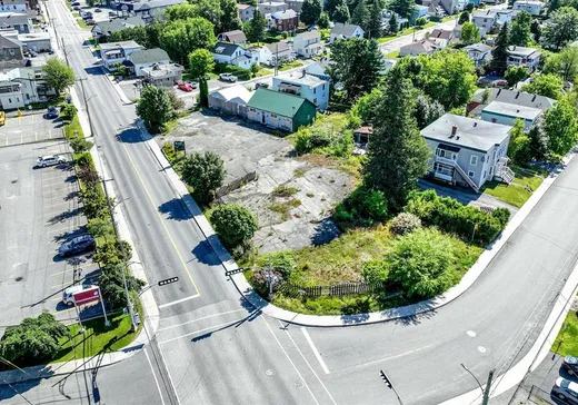 Propriété commerciale à vendre - 426 Rue Sherbrooke, Magog, J1X2S3