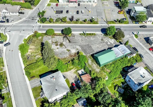 Propriété commerciale à vendre - 426 Rue Sherbrooke, Magog, J1X 2S3