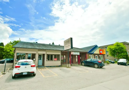 Commercial Property for Sale - 730-734 13e Avenue N., Beauport, J1E 3L7
