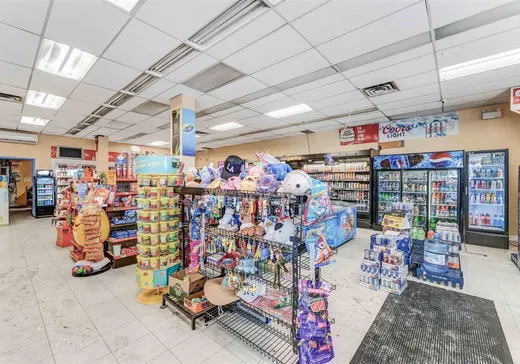 Propriété commerciale à vendre - 10 Rue Chiasson, App. 1, Gatineau, J8P 6V6