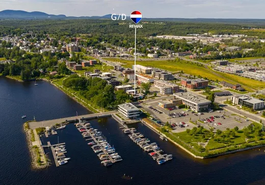 Propriété commerciale à vendre - 5450 Boul. des Vétérans, Lac-Mégantic, G6B 2B7