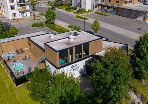 Propriété commerciale à vendre - 5450 Boul. des Vétérans, Lac-Mégantic, G6B 2B7