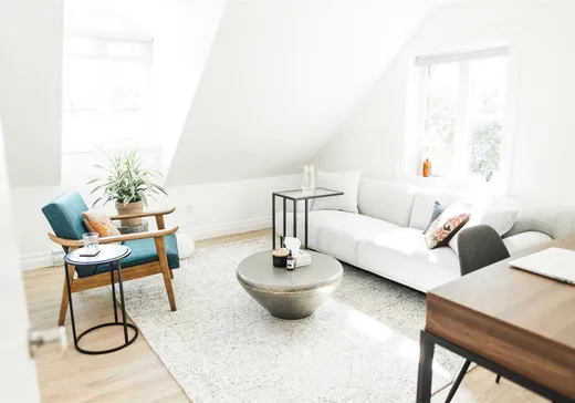 Propriété commerciale à vendre - 216 Boul. Lévesque E., Laval (Auteuil), H7G 1C6