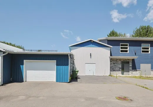 Commercial Property for Sale - 2666-A Av. St-Germain, Plessisville, G6L 2J6