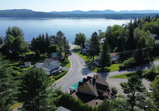 Propriété commerciale à vendre - 499 Rue Principale, Lac-Mégantic, G0Y 1H0