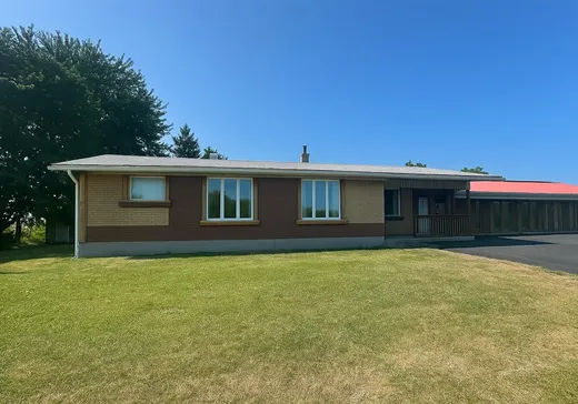 Propriété commerciale à vendre - 171 Rg des Plaines, Ste-Eulalie, G0Z1E0
