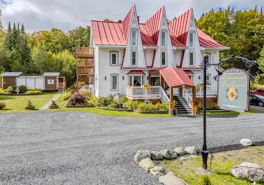 Propriété commerciale à vendre - 1831 Route 277, Lac-Etchemin, G0R1S0