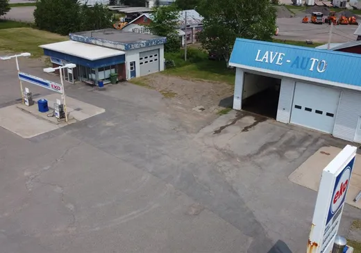 Propriété commerciale à vendre - 587 Route de l'Église, Saint-Jean-Port-Joli, G0R 3G0