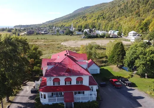 Propriété commerciale à vendre - 8 Rue Racine, Petite-Riviere-St-François, G0A 2L0