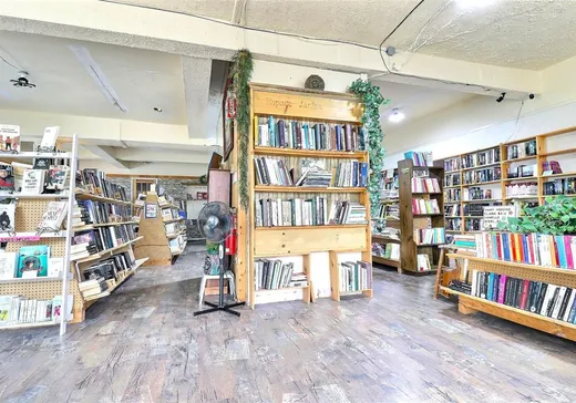Commercial Property for Sale - 151-163 Rue Notre-Dame E., Thetford-Mines, G6G 2S1