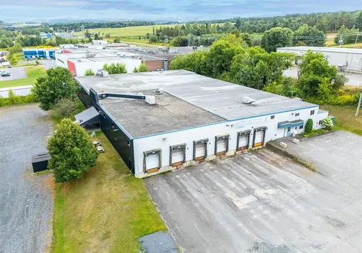 Bâtiment Industriel à vendre - 60 Rue Sheard, Coaticook, J1A 0B2