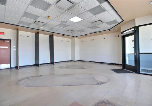Commercial Property for Sale - 21 Rue St-Joseph N., Témiscouata-sur-le-Lac, G0L 2B0