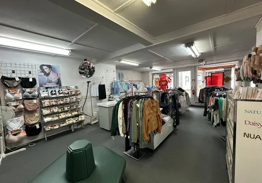 Commercial Property for Sale - 90-94 Rue St-Jean-Baptiste E., Montmagny, G5V 1K3