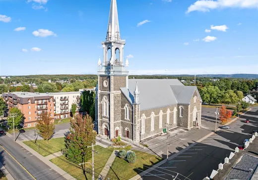 Propriété commerciale à vendre - 1460 Rue St-Calixte, Plessisville, G6L1P6