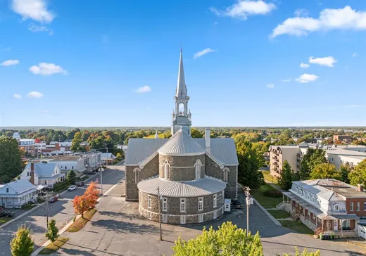 Propriété commerciale à vendre - 1460 Rue St-Calixte, Plessisville, G6L 1P6