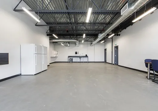 Propriété commerciale à vendre - 1322 Av. de la Gare, Mascouche, J7K 2Z2