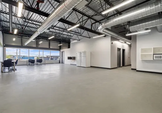 Propriété commerciale à vendre - 1322 Av. de la Gare, Mascouche, J7K 2Z2