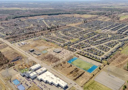 Commercial Condo for Sale - 11685 Mtée Ste-Marianne, App. 105, Mirabel, J7J 0S1