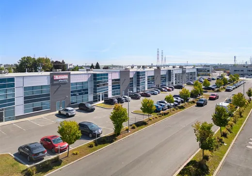 Propriété commerciale à vendre - 4490 Rue Garand, Laval (Sainte-Rose), H7L5Z6