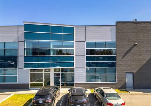 Propriété commerciale à vendre - 4490 Rue Garand, Laval (Sainte-Rose), H7L 5Z6