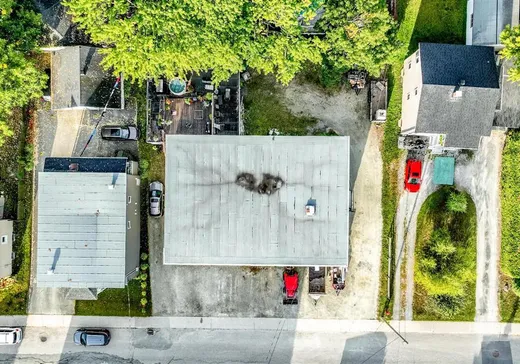 Propriété commerciale à vendre - 387-399 10e Avenue S., Sherbrooke, J1G 2R8