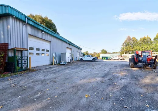 Industrial Building for Sale - 680 Av. Jean-Demers, Becancour, G9H 3A3