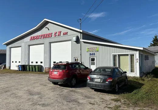 Commercial Property for Sale - 245 Route 363 S., St-Ubalde, G0A 4L0