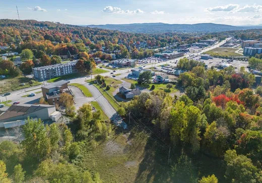 Commercial Property for Sale - 2415 Rue King E., Fleurimont, J1G 5G7