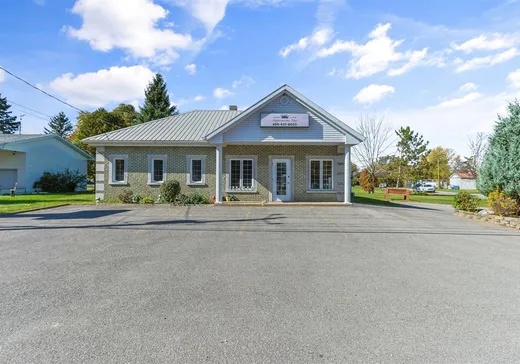 Commercial Property for Sale - 447 Rg Notre-Dame, St-Jean-Chrysostome, J0S 1R0