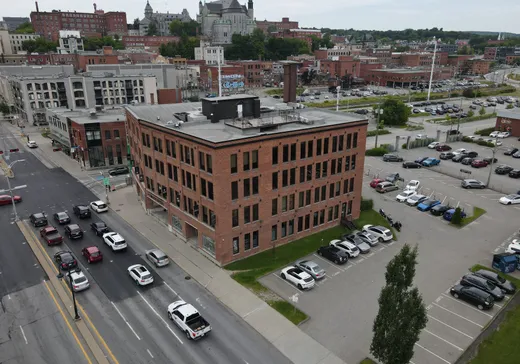 Propriété commerciale à vendre - 35 Rue King O., Sherbrooke, J1H 1N4