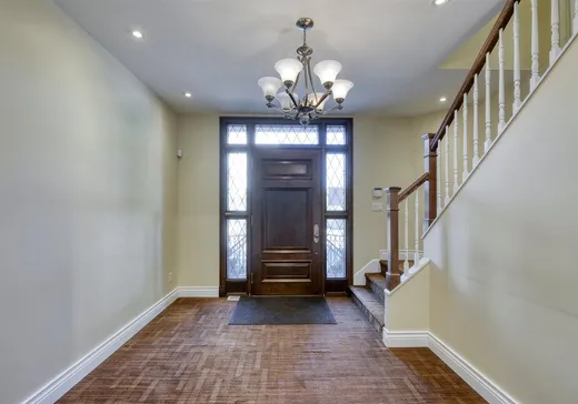 Propriété commerciale à vendre - 4008 Boul. St-Martin O., Laval (Chomedey), H7T 3B8