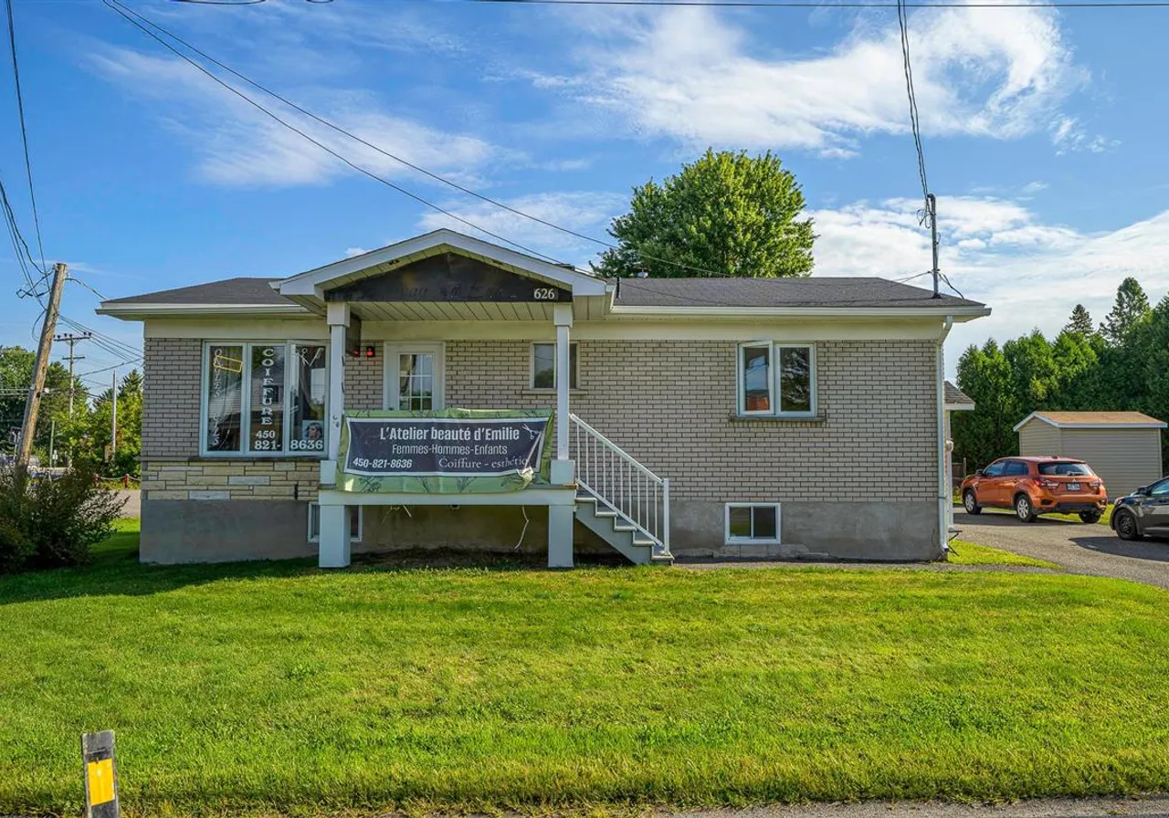 626 Mtée Masson — photo 2
