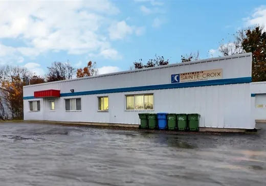 Propriété commerciale à vendre - 5938 Rue Principale, Sainte-Croix, G0S 2H0