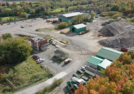 Bâtiment Industriel à vendre - 750 Grand rg St-François, Saint-Pie, J0H 1W0
