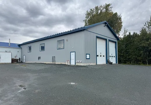 Propriété commerciale à vendre - 400 Rue des Bouleaux, Trois-Rivières, G9A 4J4