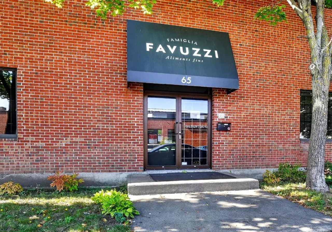9700 Rue Clark — photo 3