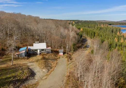 Propriété commerciale à vendre - I Rg Tom-Fox, Pohénégamook, G0L1J0