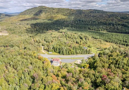 Propriété commerciale à vendre - 1831 Route 277, Lac-Etchemin, G0R 1S0