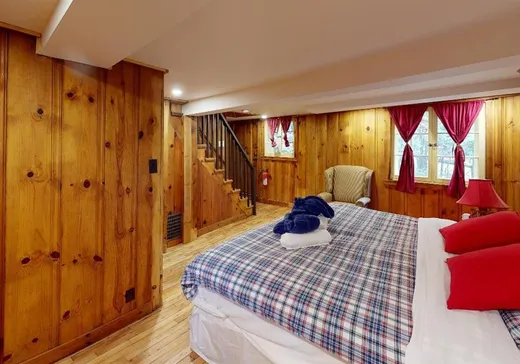 Propriété commerciale à vendre - 2322-2334 Boul. de Ste-Adèle, Sainte-Adèle, J8B 2N5