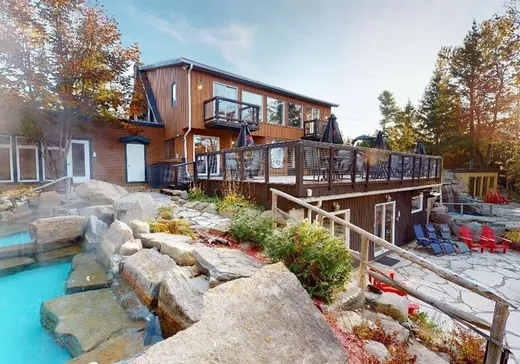 Propriété commerciale à vendre - 2222-2334 Boul. de Ste-Adèle, Sainte-Adèle, J8B 2N5