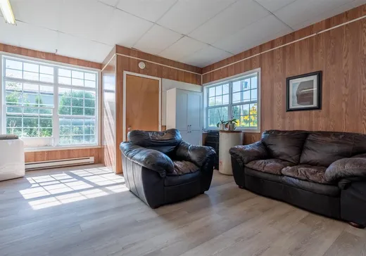 Commercial Property for Sale - 5760 Boul. St-Joseph, St-Nicephore, J2A 3V9