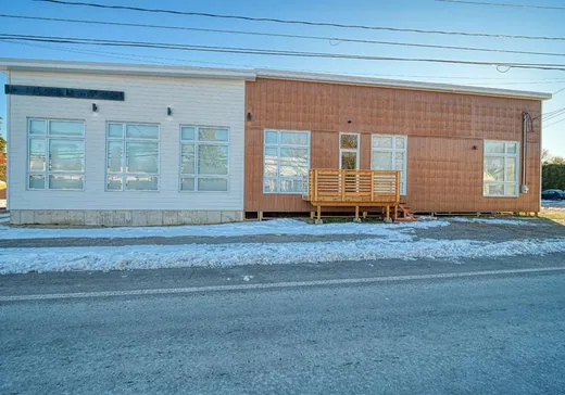 Propriété commerciale à vendre - 4000 Mtée Masson, Laval (Saint-François), H7B 1B7