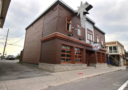 Commercial Property for Sale - 386-386B Rue LaFontaine, Rivière-du-Loup, G5R 3C6