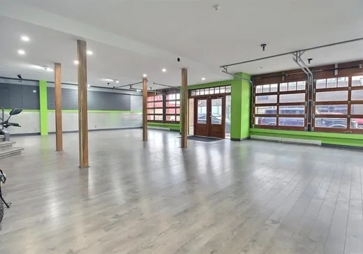 Commercial Property for Sale - 386-386B Rue LaFontaine, Rivière-du-Loup, G5R 3C6