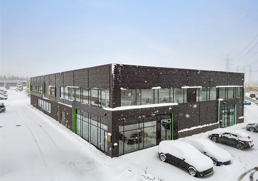 Propriété commerciale à vendre - 17990 Rue des Gouverneurs, App. 101, Mirabel, J7J2J5