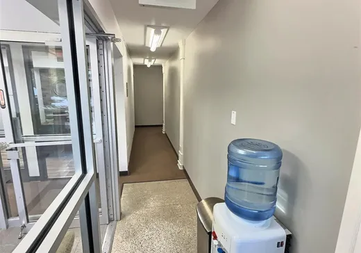 Commercial Property for Sale - 975 Rue Ste-Thérèse, Drummondville, J2B 4V9