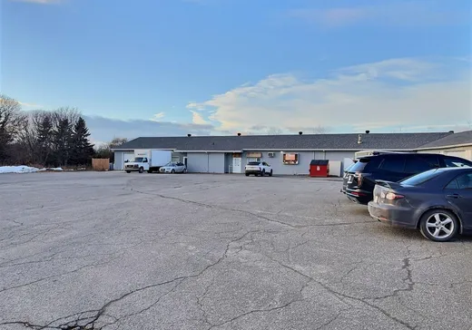 Condo Commercial à vendre - 359 Rue Notre-Dame O., Saint-Pierre-de-Lamy, G0L 4K0