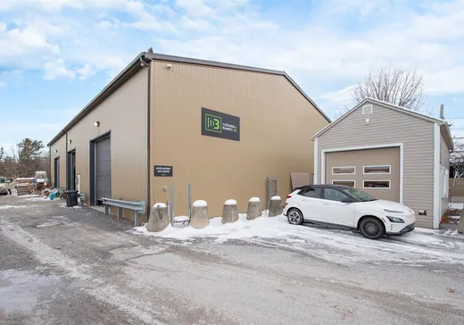 Commercial Property for Sale - 5250 Rue Martineau E., Saint-Hyacinthe, J2R 1T8